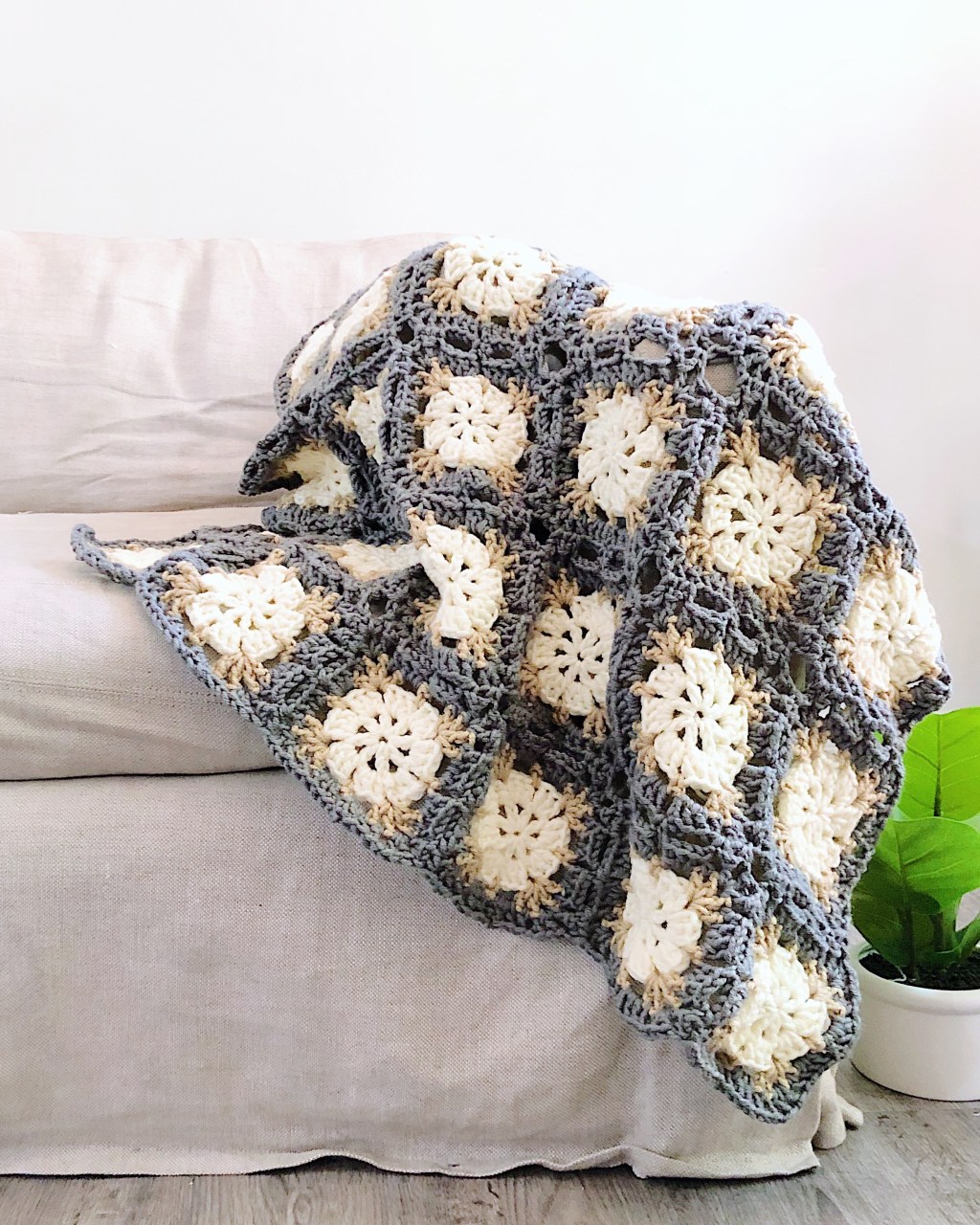 Sand Dollar Afghan | FREE CROCHET AFGHAN&nbsp;PATTERN