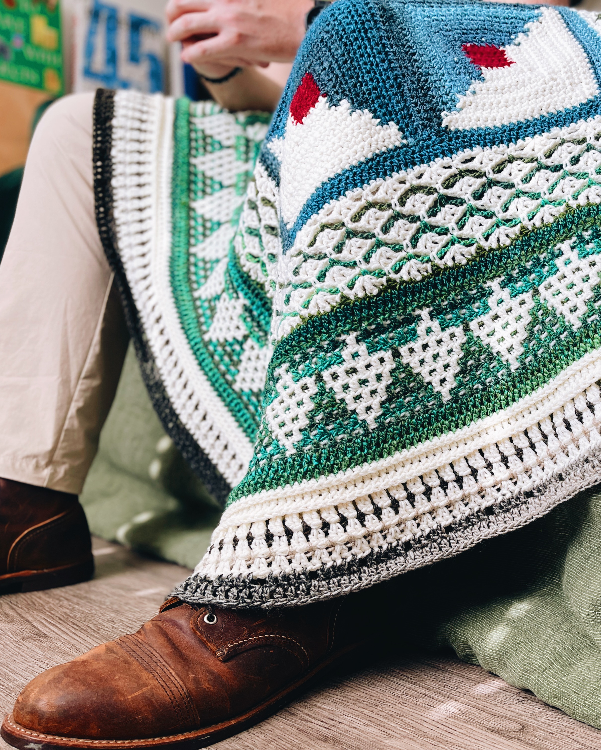 Woodland Valley Throw: Log Cabin Crochet Tutorial